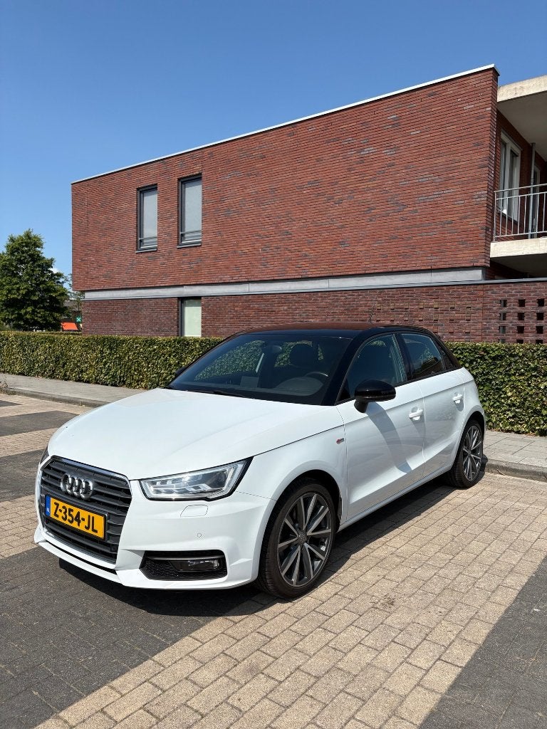 Audi A1 1.4TFSI 92KW SB S-tr7 EU6 2017 Wit, 125 pk, A1, Zwart, 4 cilinders