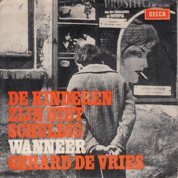Ruil of koop Gerard de Vries De Kinderen zijn niet Schuldig, Fotohoes, Ophalen of Verzenden, Gebruikt, Nederlandstalig