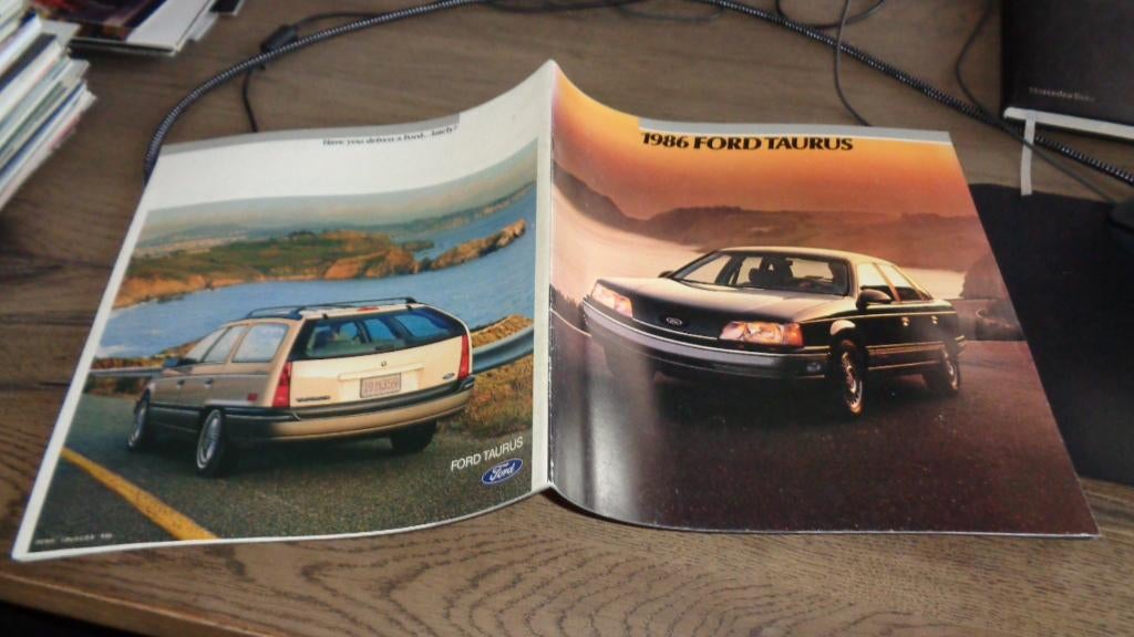 USA Folder  FORD  TAURUS  1986, Verzenden, Zo goed als nieuw, Ford