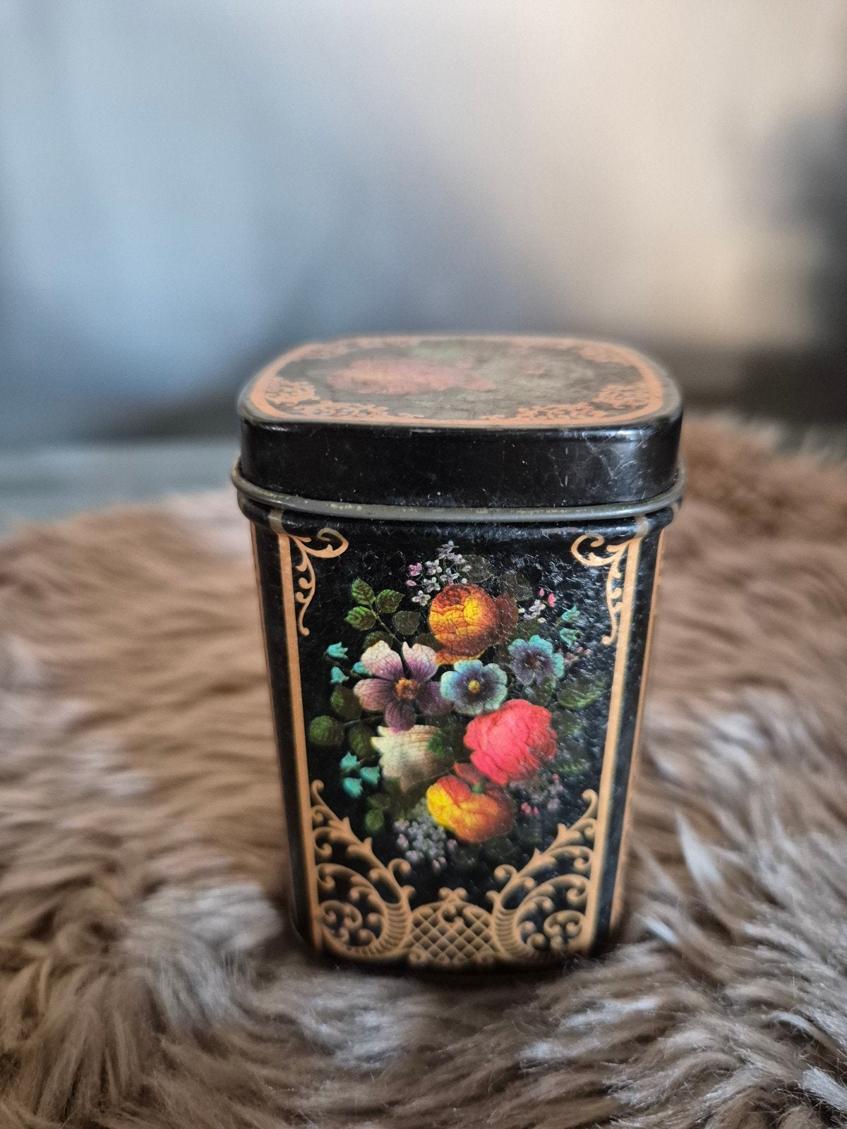 leuk blikje met bloemen, Ophalen of Verzenden, Gebruikt, Overige