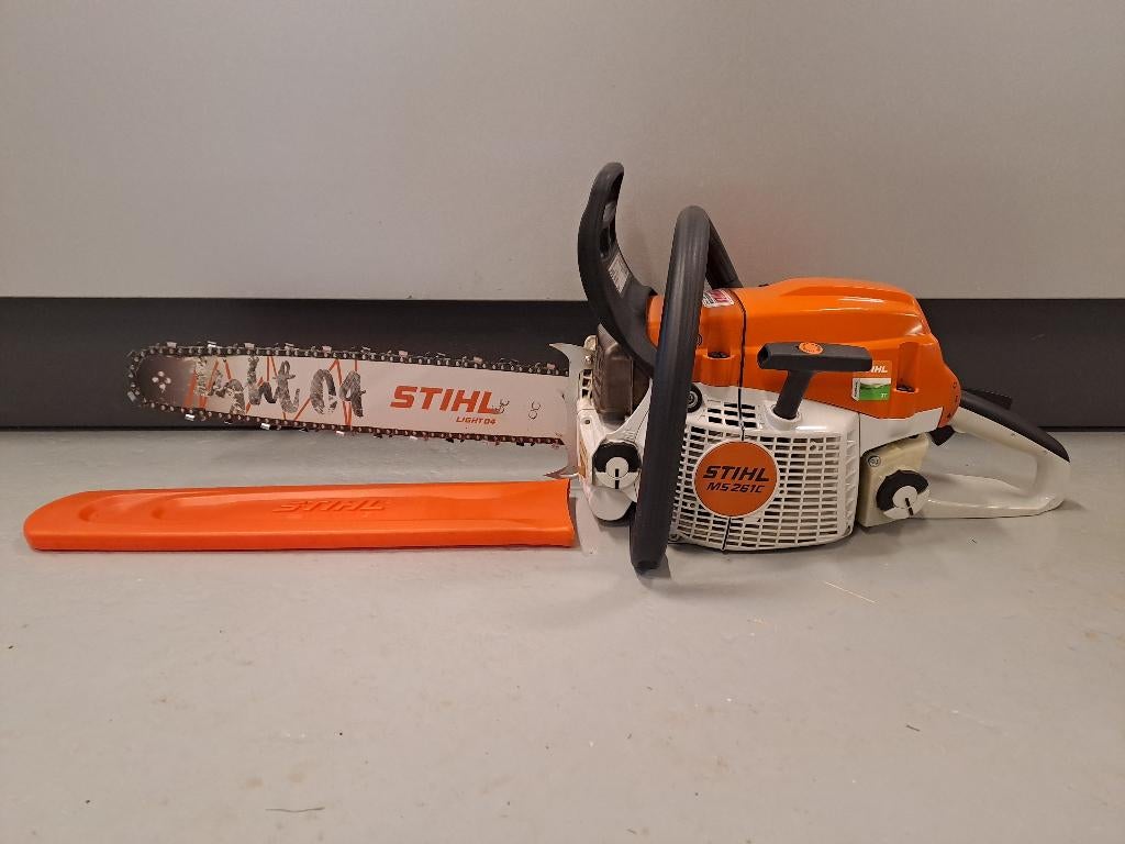 Stihl MS 261 C benz. kettingzaag met 40 cm blad, Tuin en Terras, Stihl, Gebruikt, Mertstraat 5, Overige soorten