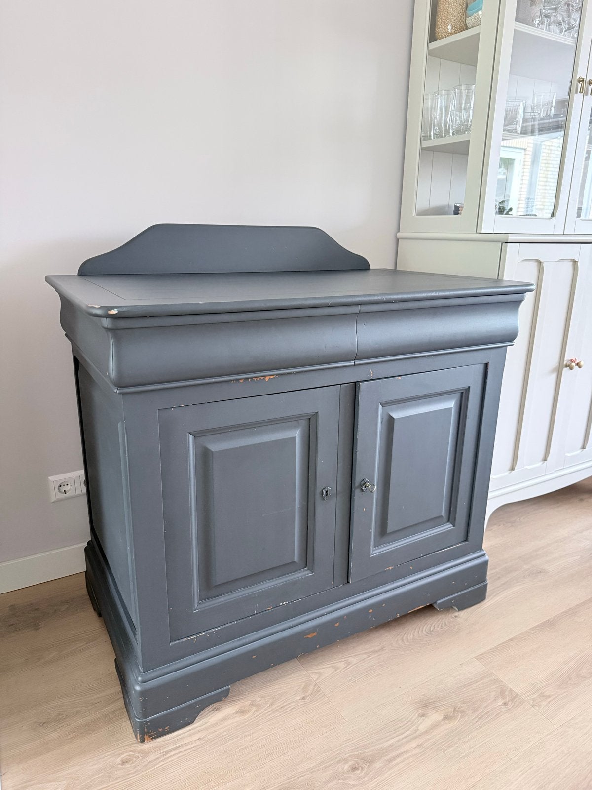 Antieke commode/kast met lades en deuren, Huis en Inrichting, Kasten | Dressoirs, Gebruikt, 100 tot 150 cm, 50 tot 75 cm, Met lade(s)