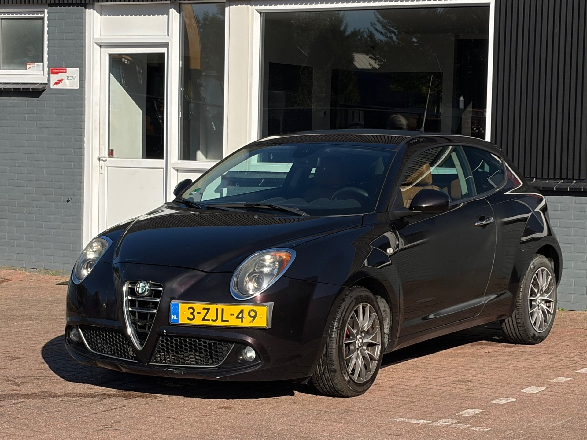 Alfa Romeo MiTo 0.9 TwinAir Esclusivo / INRUILKOOPJE / LEDER, Auto's, Voorwielaandrijving, 101 pk, Gebruikt, Euro 6