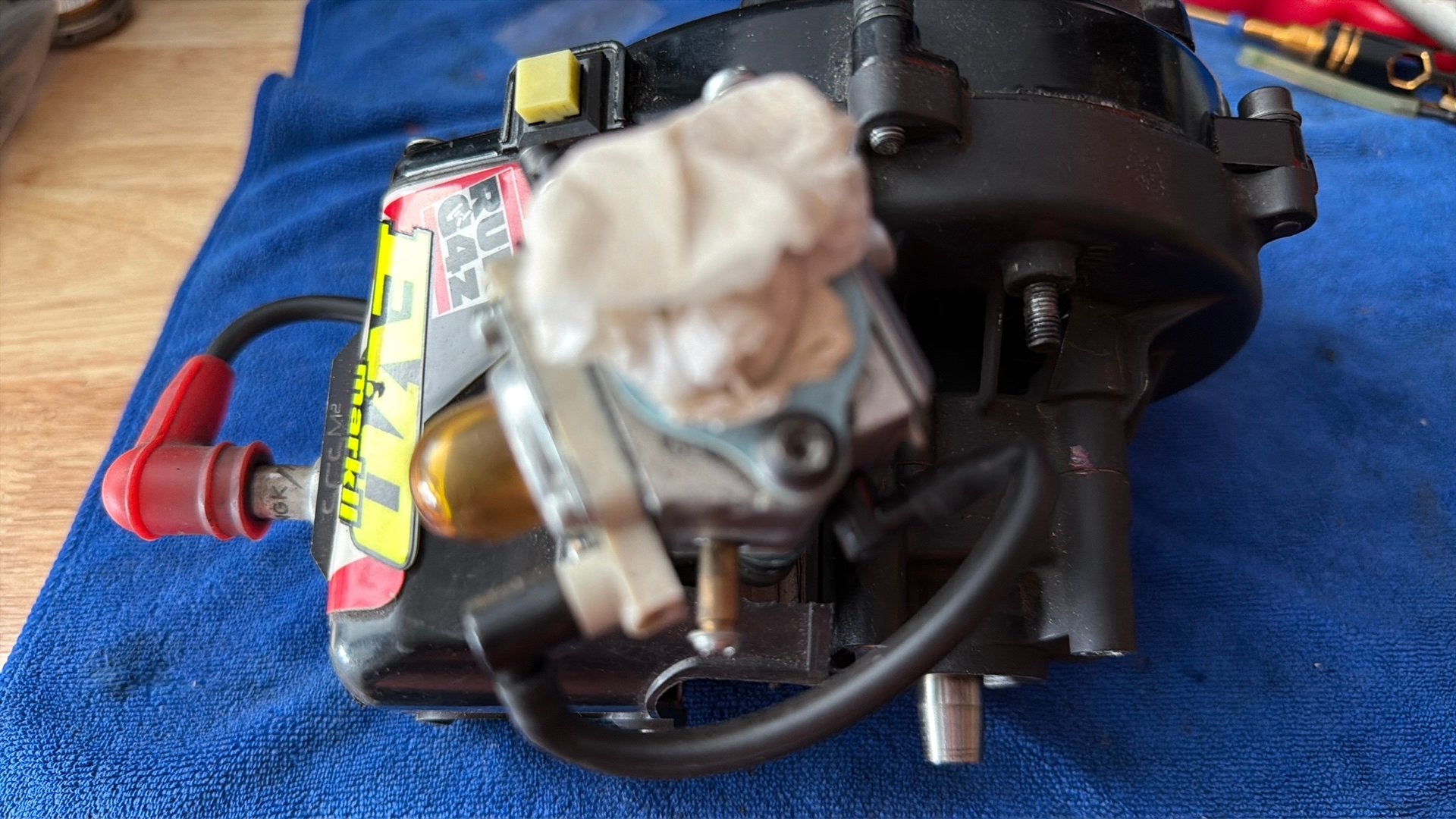 Mecatech zenoah tuned  23cc. Weg is weg nu 175,00 euro, Gebruikt, Ophalen of Verzenden, A, Overige schalen
