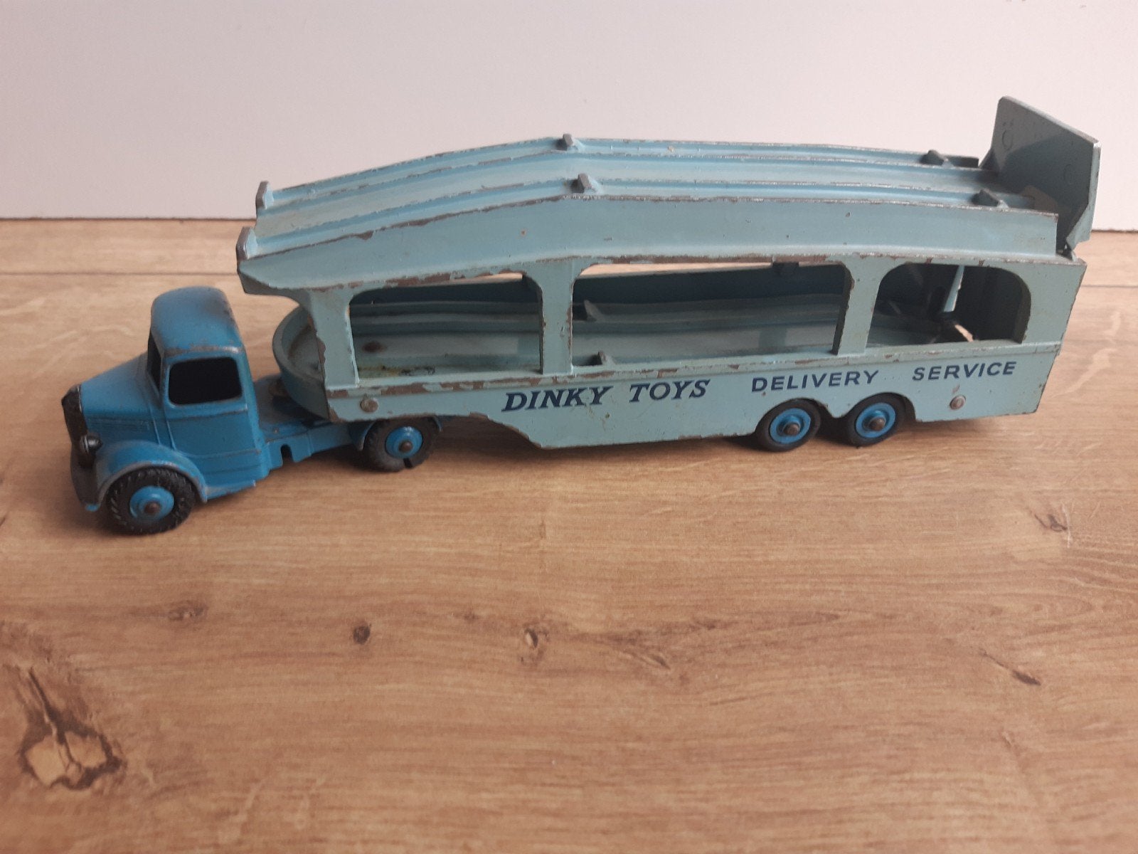 Dinky Toys vrachtwagen Pullmore Car Transporter, Ophalen of Verzenden, Gebruikt, Bus of Vrachtwagen