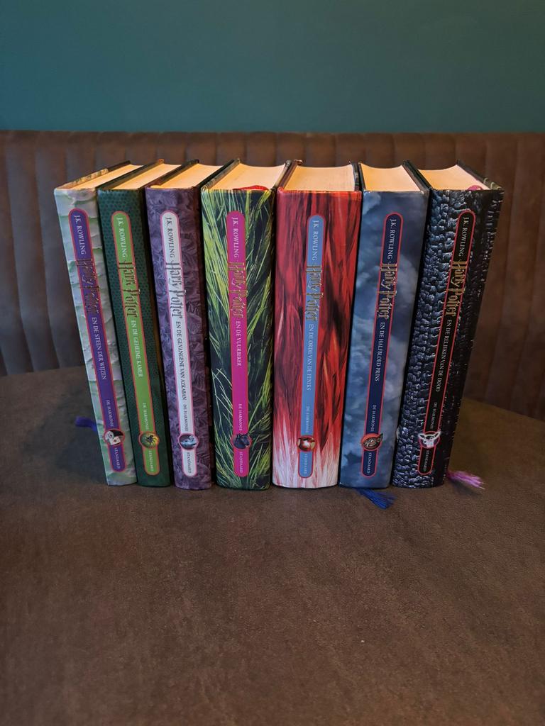Harry Potter hardcover complete serie, Boeken, Ophalen of Verzenden, Zo goed als nieuw