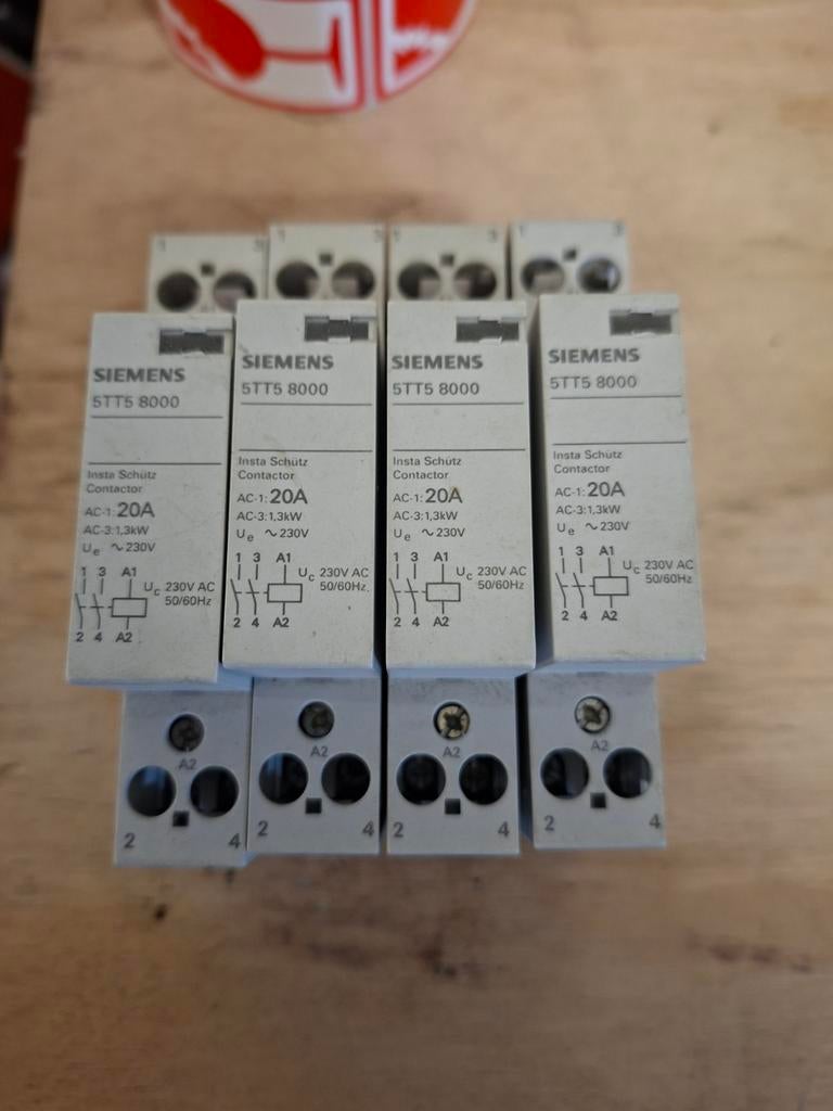 Siemens installatie zekeringautomaat  5TT58000 20A, Overige typen, Nieuw, Ophalen of Verzenden, Siemens