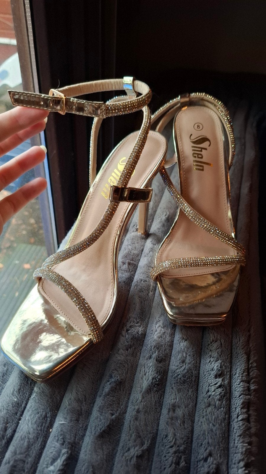 Gouden hoge hakken, Kleding | Dames, Schoenen, Ophalen, Pumps, Geel, Zo goed als nieuw