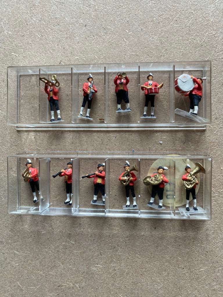 Figuren Blaaskapel, Ophalen of Verzenden, Gelijkstroom of Wisselstroom, Overige merken