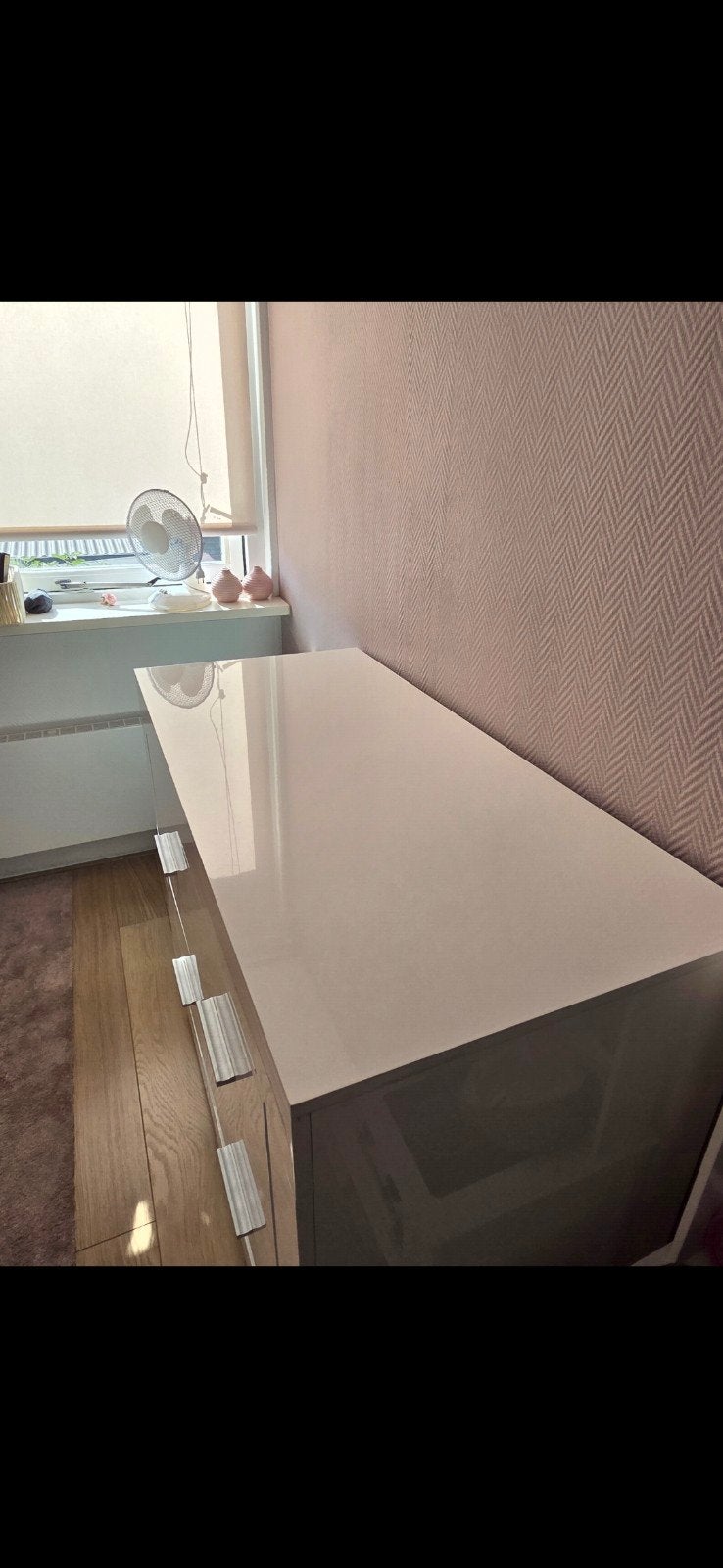 commode hoogglans babykamer, Ophalen