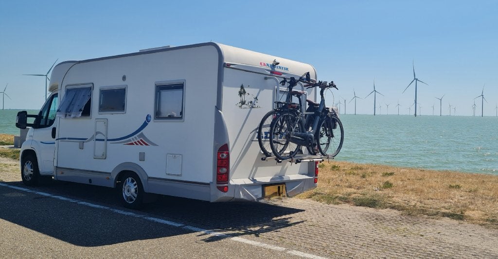 Adrian Coral S 650 SP, Caravans en Kamperen, Campers, Chemisch toilet, Ringverwarming, Fiat, Luifel