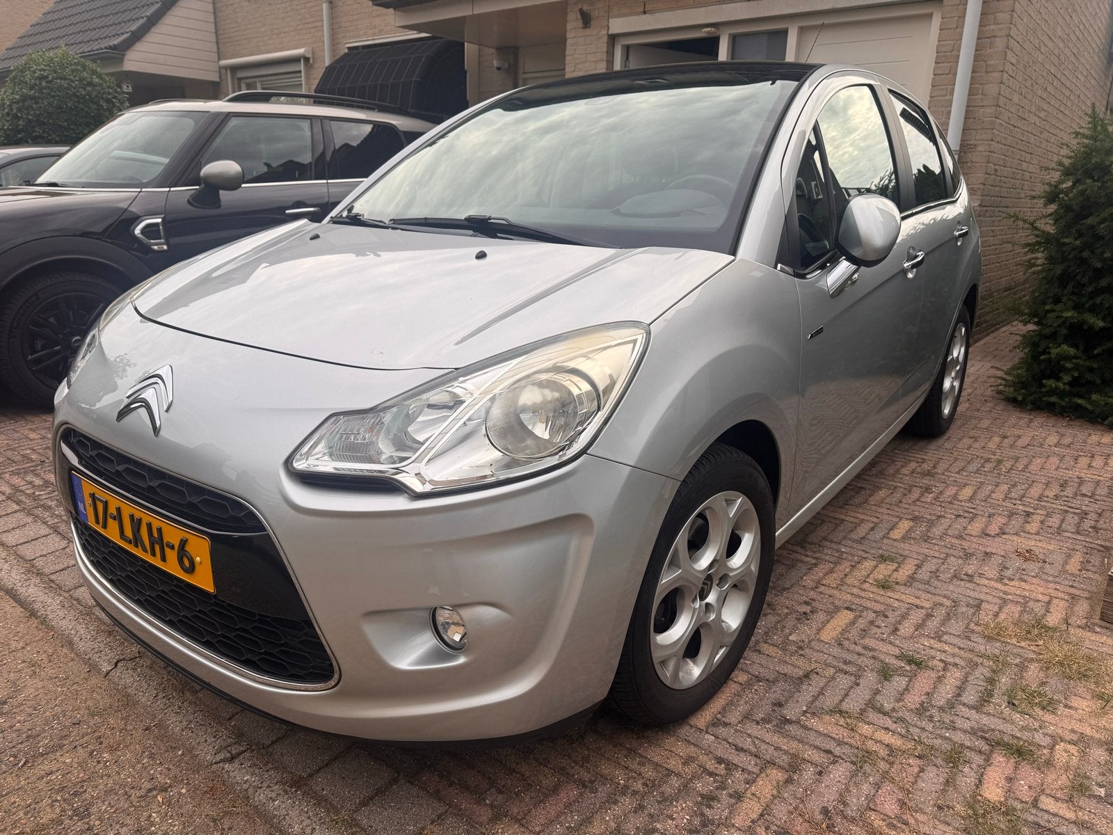 Citroën C3 1.6 VTI AUT 2010 Grijs, 39.500km, eerste eigenaar, Auto's, Citroën, Euro 5, 4 cilinders, 49 €/maand, Particulier