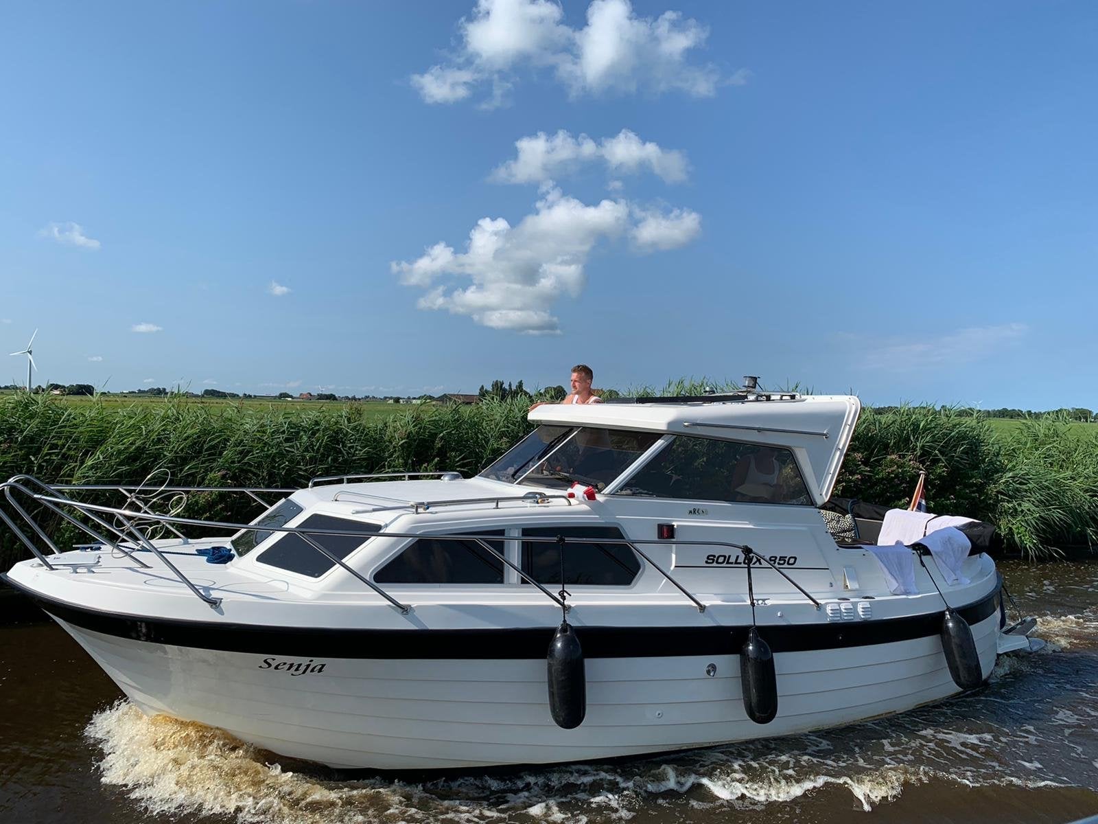 Nette Sollux 850 Motorboot - Ideaal voor vaarvakanties, Watersport en Boten, Motorboten en Motorjachten, Gebruikt, Polyester, Diesel