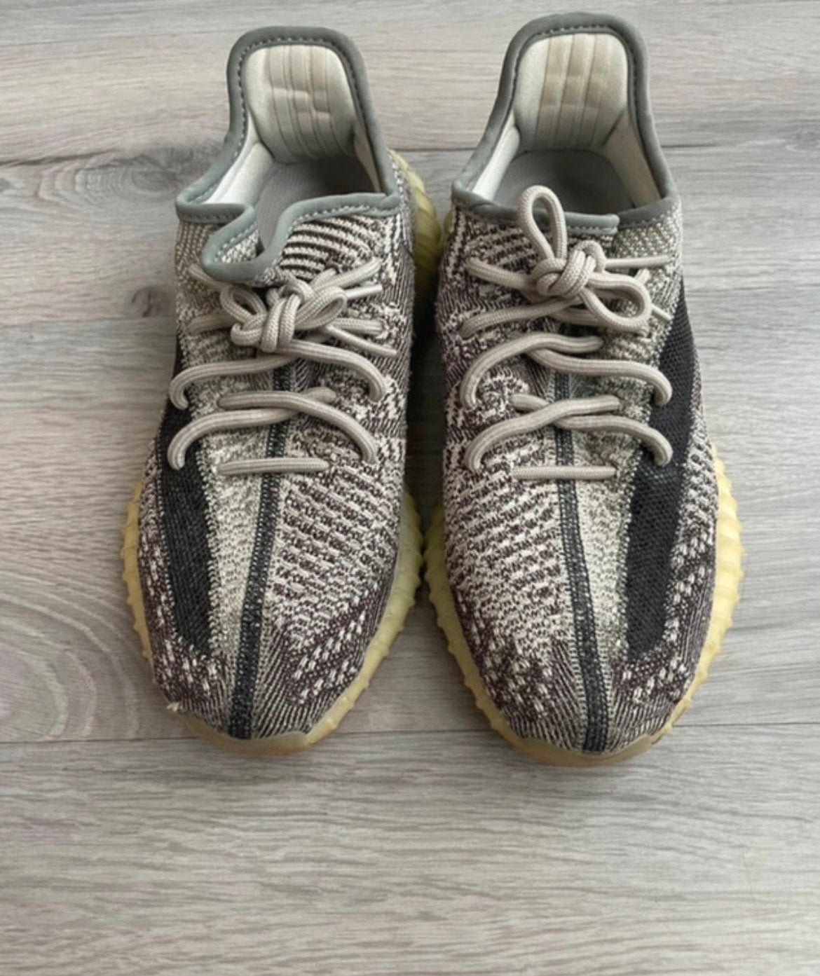 Adidas Yeezy Boost 350 V2 'Zyon' Sneakers, Ophalen of Verzenden, Gedragen, Bruin, Sneakers of Gympen