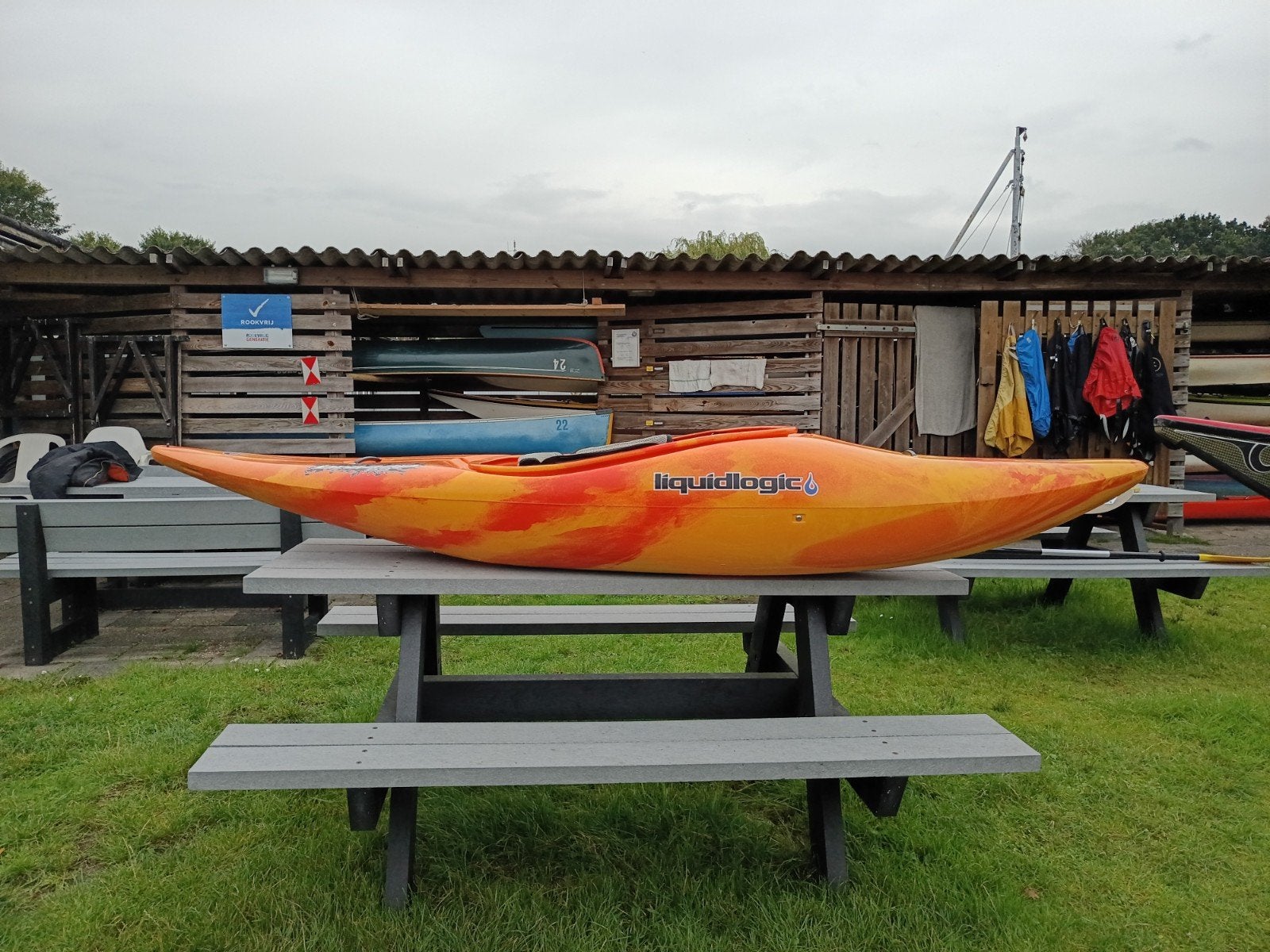 Liquidlogic Braaap perfecte wildwater boot, Ophalen, Zo goed als nieuw, 1-persoons