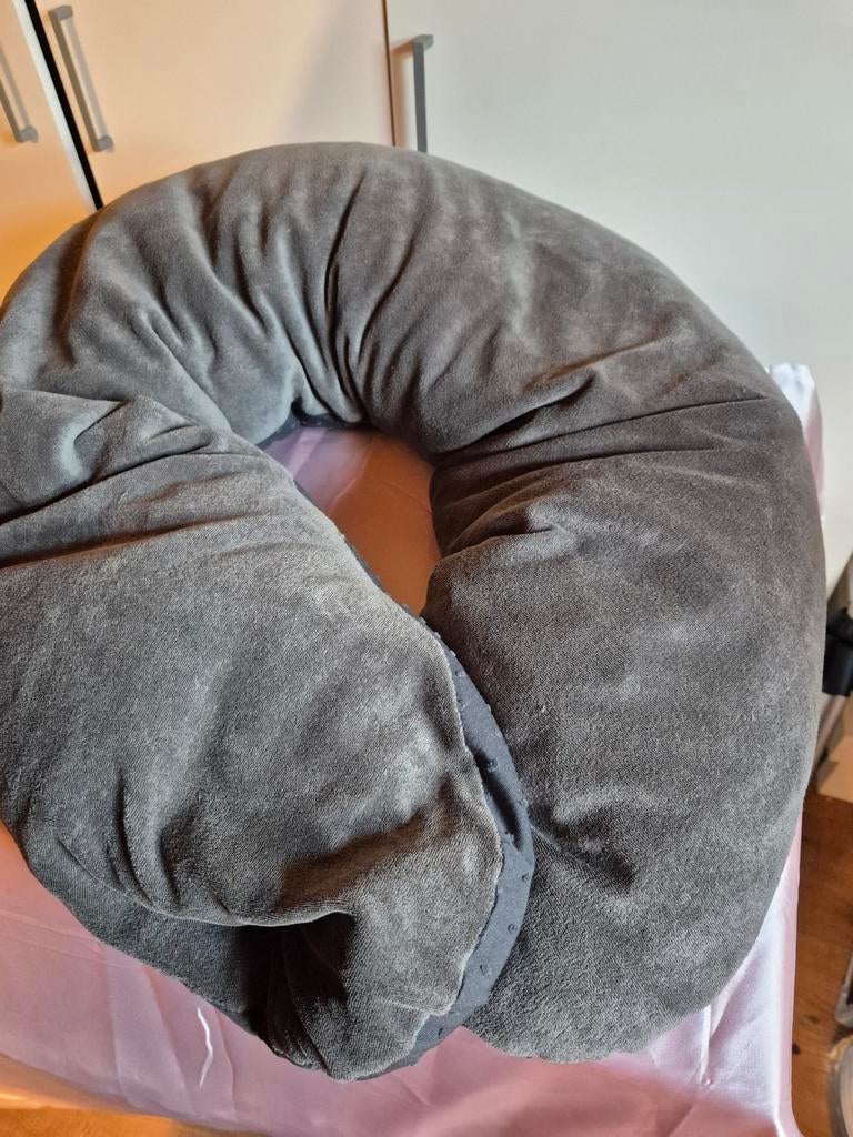 Voedingskussen met zachte balletjes vulling, Ophalen of Verzenden, Zo goed als nieuw