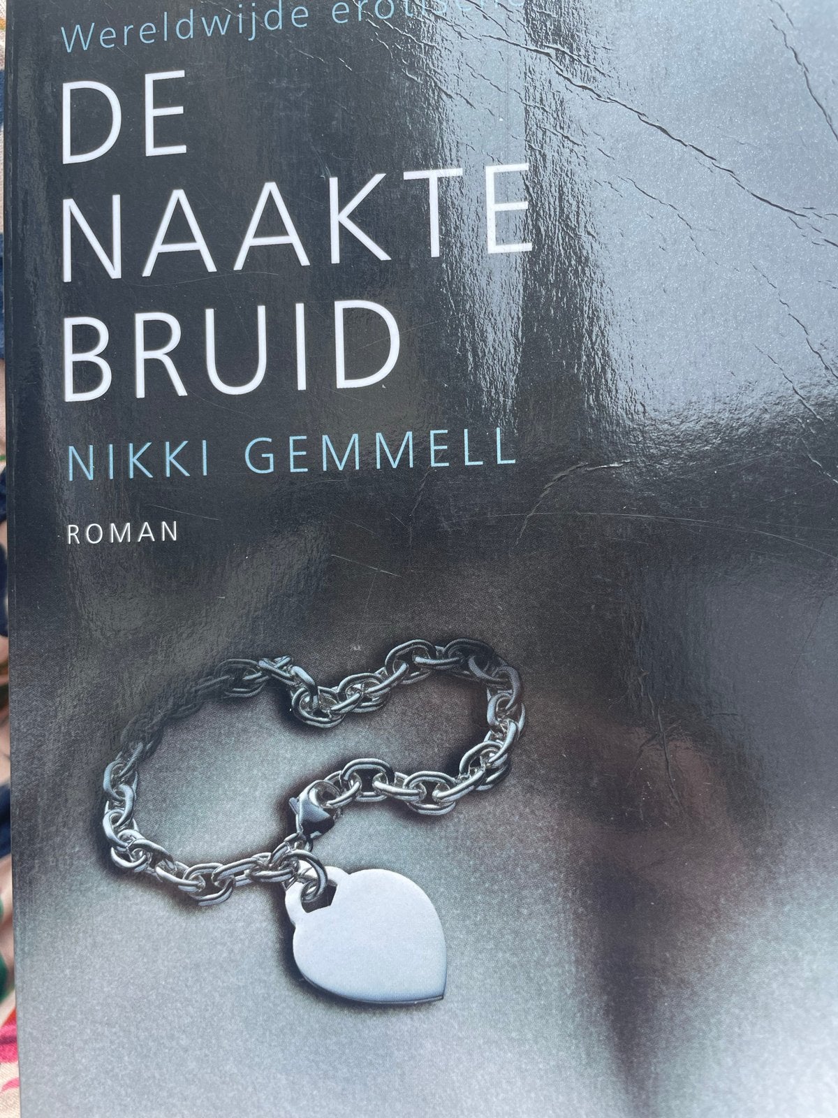 De Naakte Bruid - Nikki Gemmell Roman, Ophalen of Verzenden, Gelezen, Europa overig
