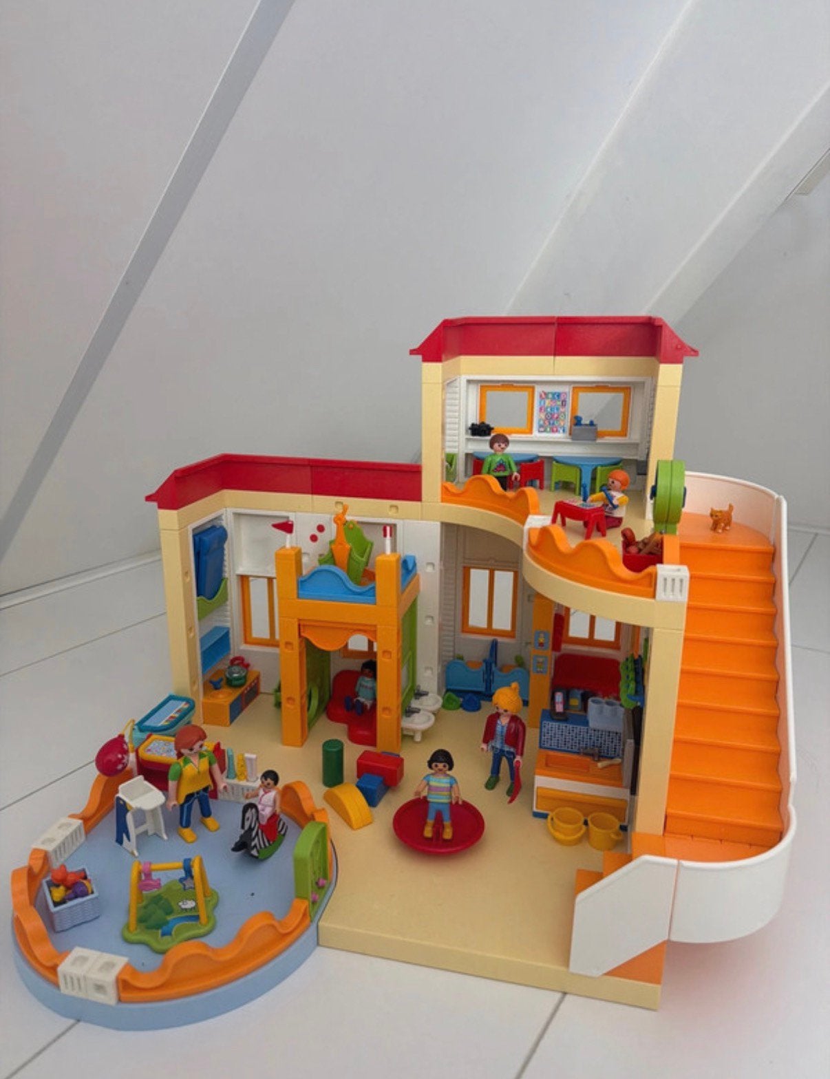 Playmobil Kinderopvang, Ophalen of Verzenden, Zo goed als nieuw, Complete set, Gebouw