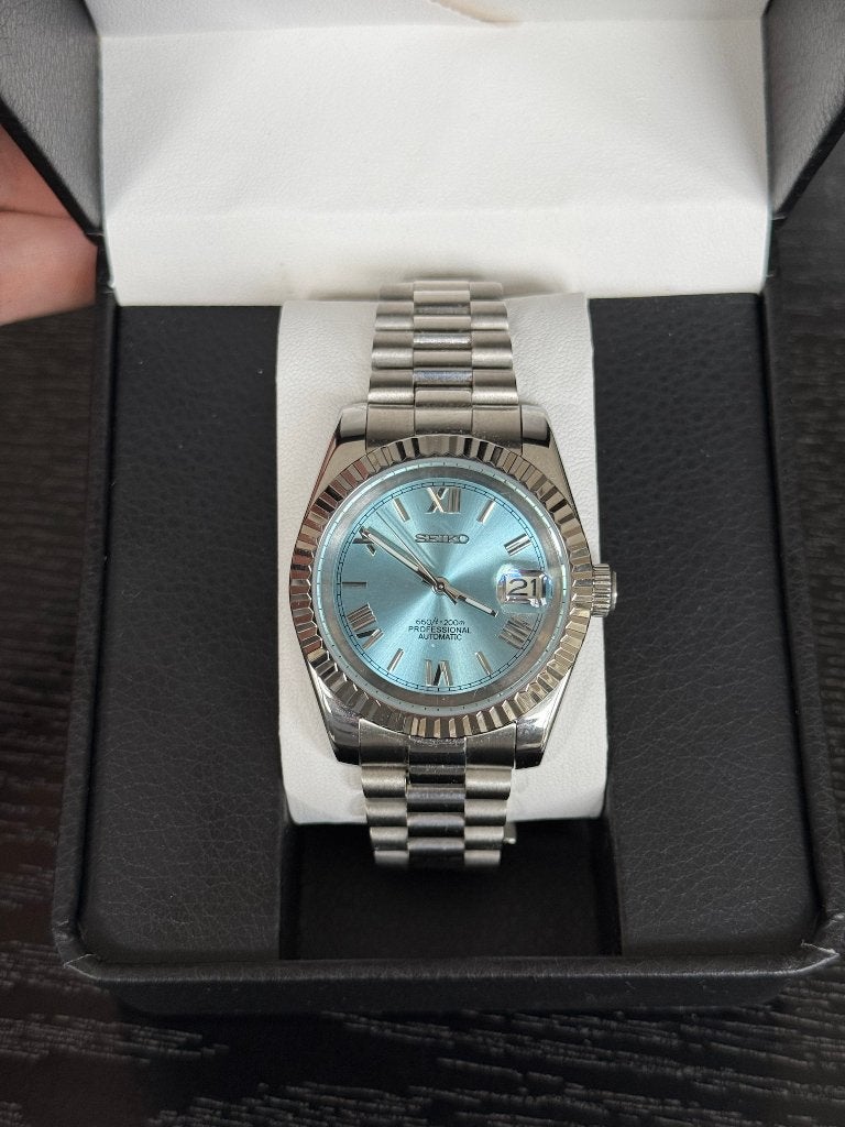 Seiko mod – ijsblauw – NH35 automatisch – president band, Staal, Polshorloge, Ophalen of Verzenden, Zo goed als nieuw
