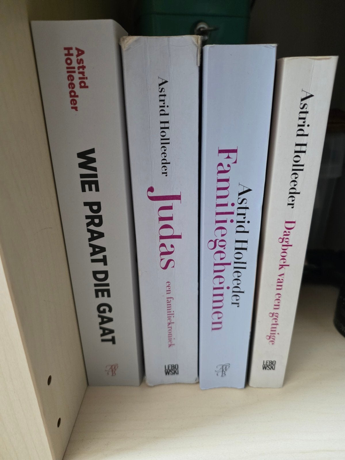 Boeken van Astrid Holleeder, Boeken, Ophalen of Verzenden