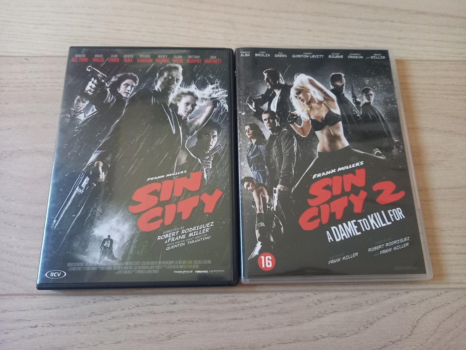 Sin City + Sin City 2 origineel, Vanaf 16 jaar, Ophalen of Verzenden, Zo goed als nieuw