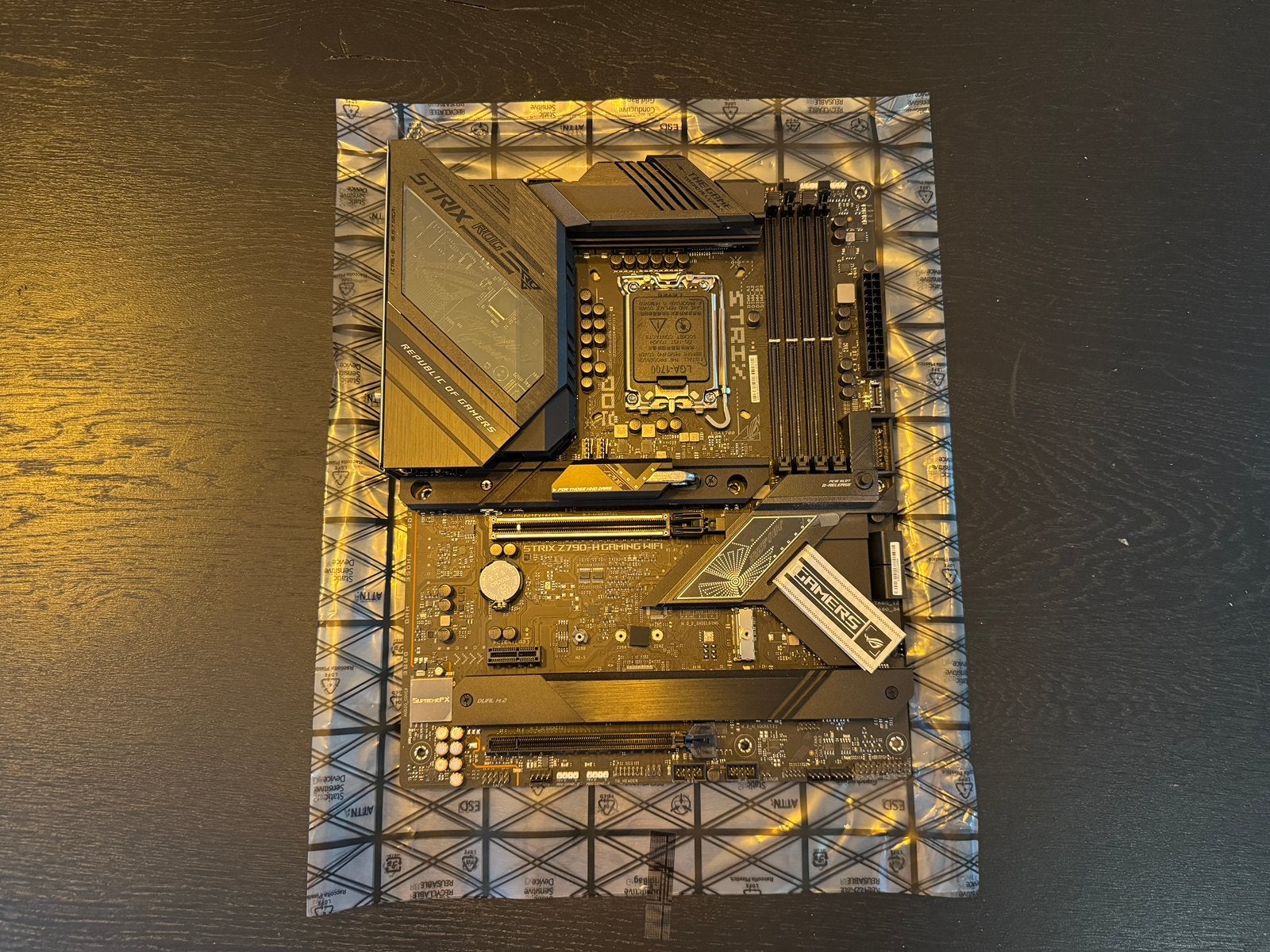 Asus strix Z790-H moederbord, Ophalen, Zo goed als nieuw, Intel, DDR5