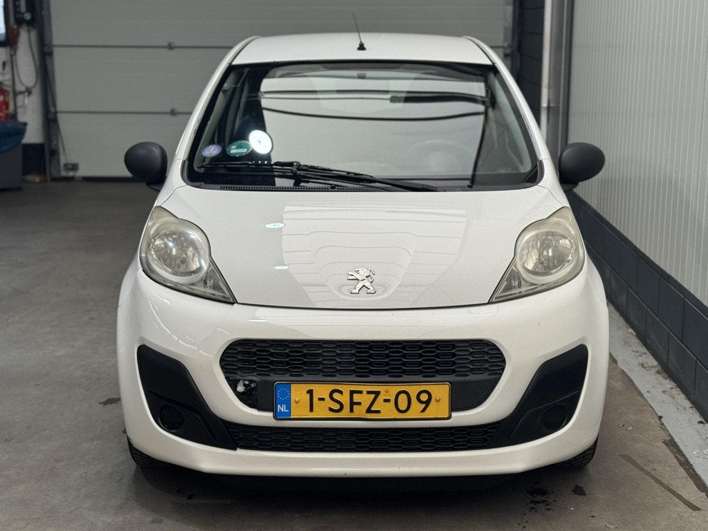 Peugeot 107 1.0 Access Basic Vol Jaar APK Technisch Goed, Voorwielaandrijving, Euro 5, Stof, Gebruikt