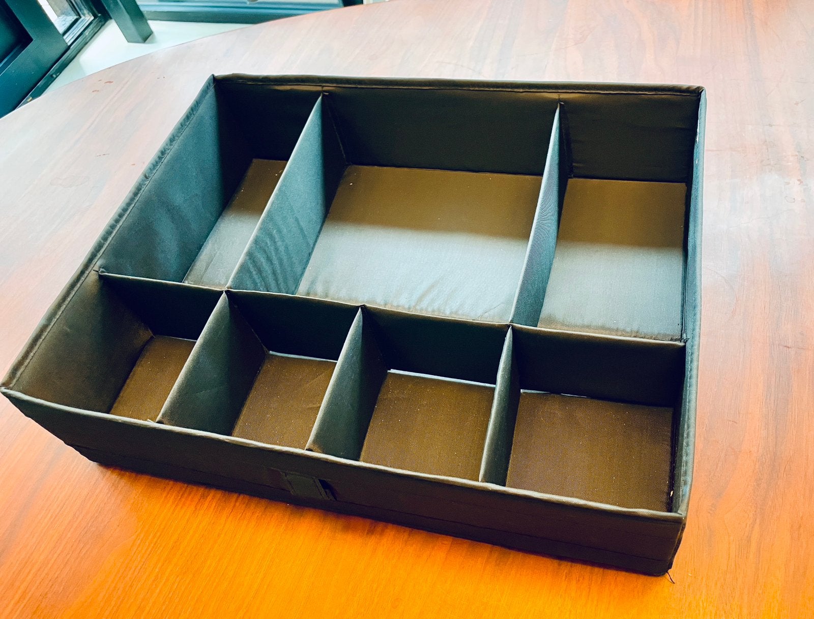 IKEA Organizer Bak met Vakken voor Kledingkast Zwart, Ophalen, 25 tot 50 cm, 50 tot 100 cm, 150 tot 200 cm