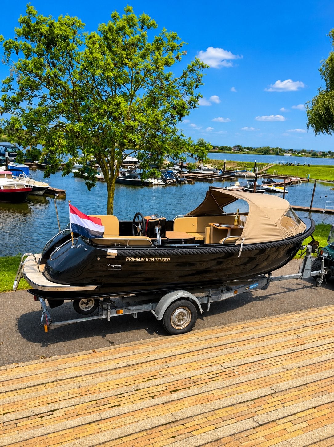 Primeur 570 tender  craftsman 27pk ( diesel ) luxe opties, Watersport en Boten, Sloepen, Ophalen, Tender, Diesel, Primeur