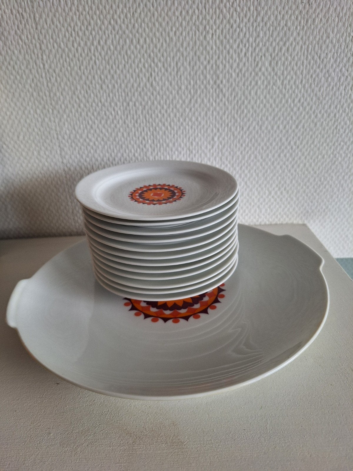 orgineel jaren 70 gebaksset, Ophalen