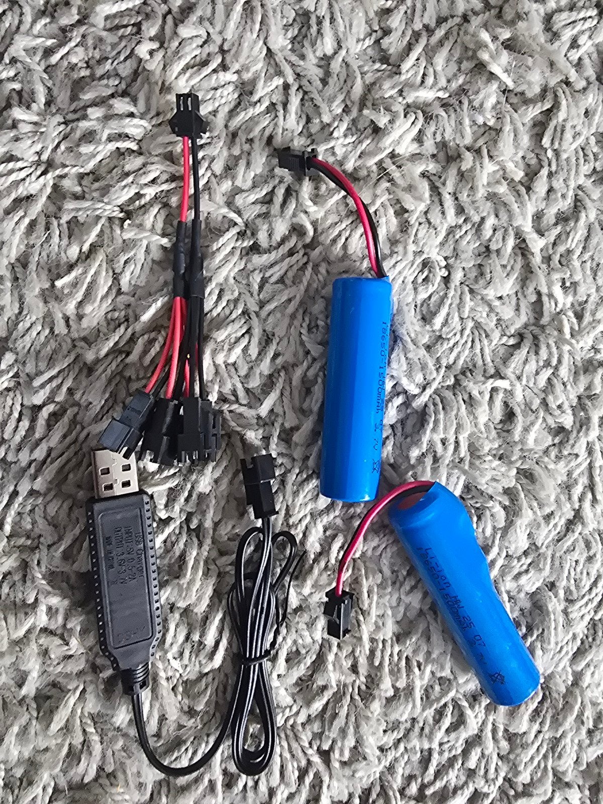 2 x Li-ion 18650 1500mAh 3.7V Batterijen met USB Oplader, Ophalen of Verzenden, Gebruikt, Oplaadbaar