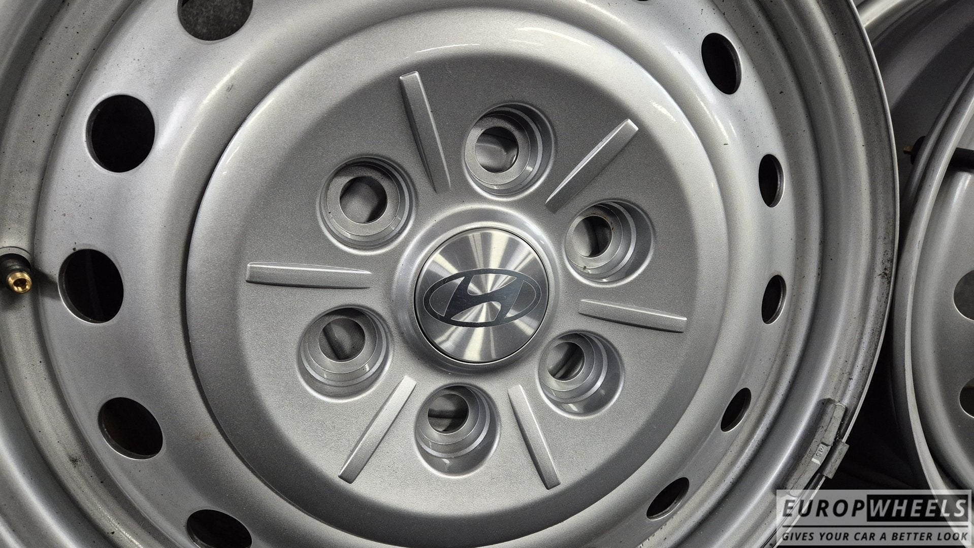 17 inch Hyundai Staria velgen 6x139.7, Gebruikt, -, -, Banden en Velgen