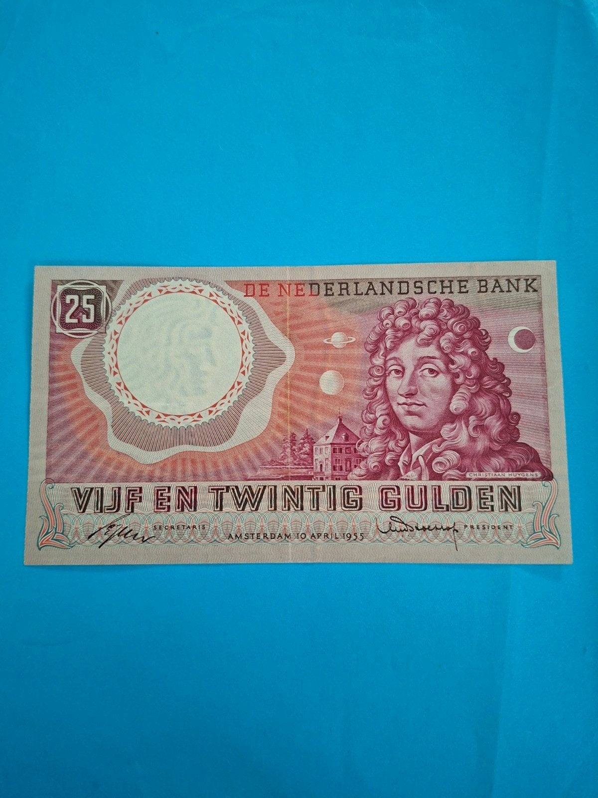 25 gulden Huygens uit 1955 in PR+
Serie nummer 4 GY 075400
N, Ophalen of Verzenden, 25 gulden, Los biljet