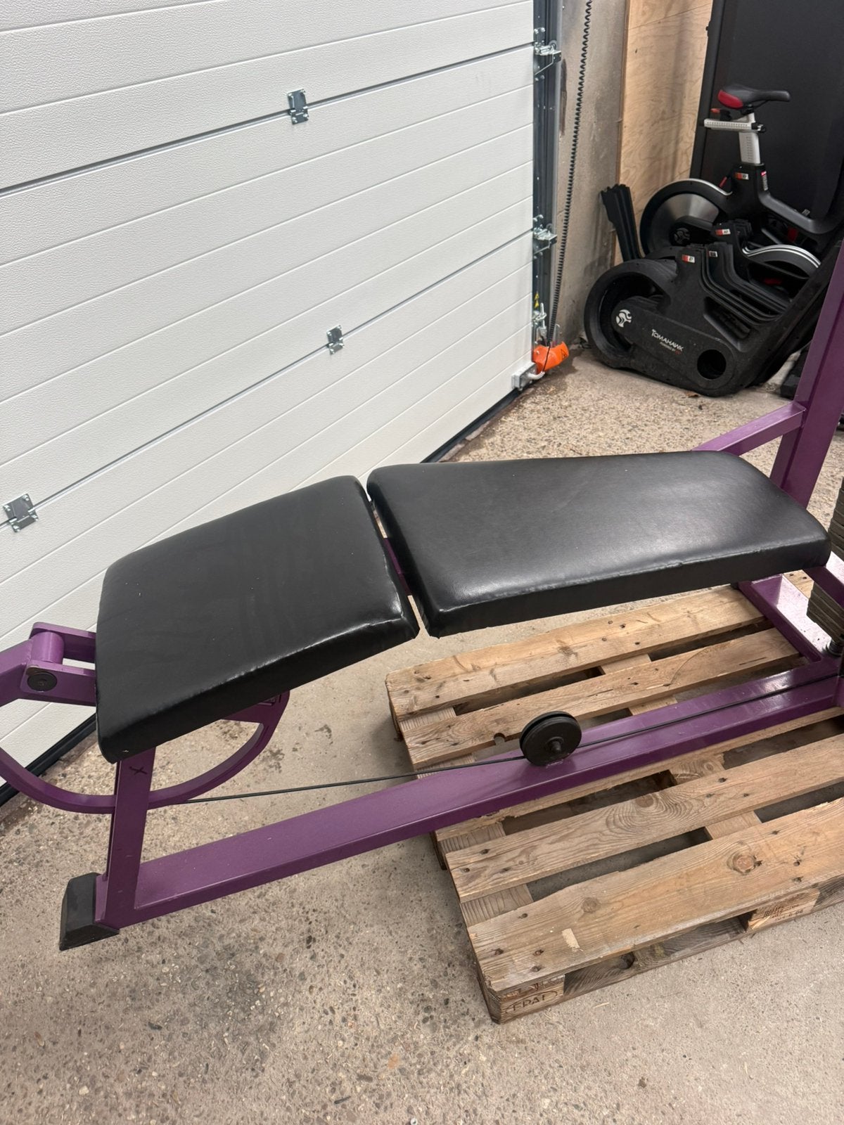 First class liggende leg curl, fitness , beinbeuger, gym, Ophalen, Benen, Gebruikt, First class