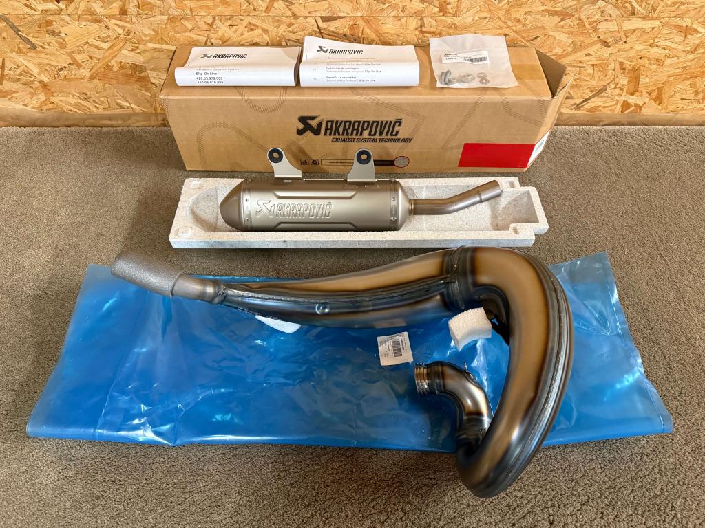 Akrapovic Factory Racing Line 250 300 SX XC TC TX MC 23-26, Verzenden, KTM, Stallhofnerstraße 3, Betriebsgebiet Süd, Mattighofen, Oberösterreich, 5230, AT