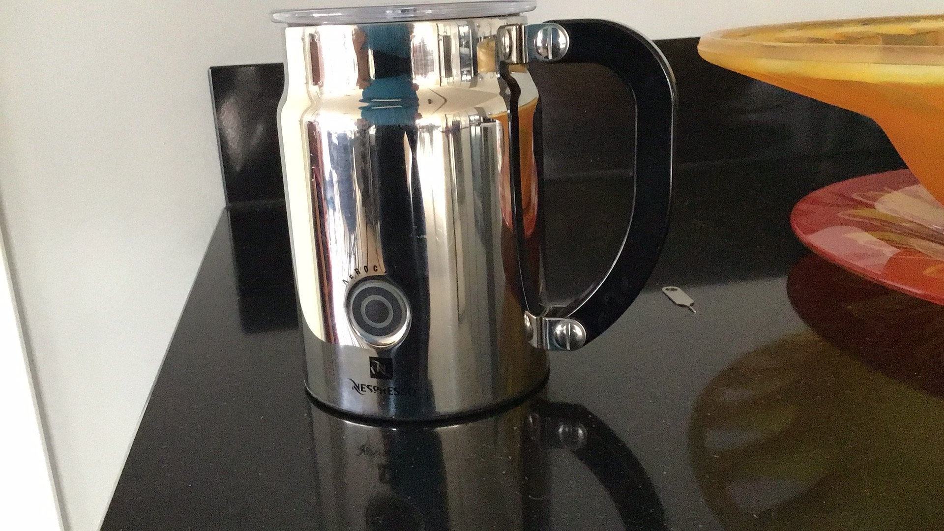 Nespresso Aeroccino Melkopschuimer - Perfect Melkschuim, Witgoed en Apparatuur, Ophalen of Verzenden, Zo goed als nieuw, Elektrische melkopschuimer