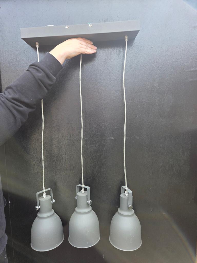 Hanglamp 3-lichts grijs - Industrieel design, Gebruikt, Ophalen of Verzenden, Industrieel, Metaal