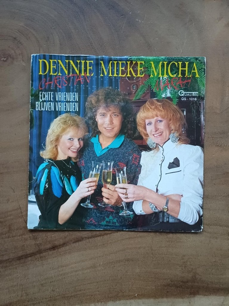 Dennie, Mieke & Micha-Echte Vrienden Blijven Vrienden-Single, Gebruikt, 7 inch, Ophalen of Verzenden, EP