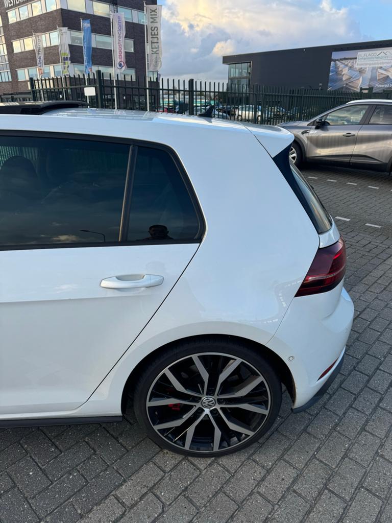 Volkswagen Golf 2.0 TSI 245pk 7-DSG 2019 Wit, Auto's, 1345 kg, 4 cilinders, 1984 cc, Wit