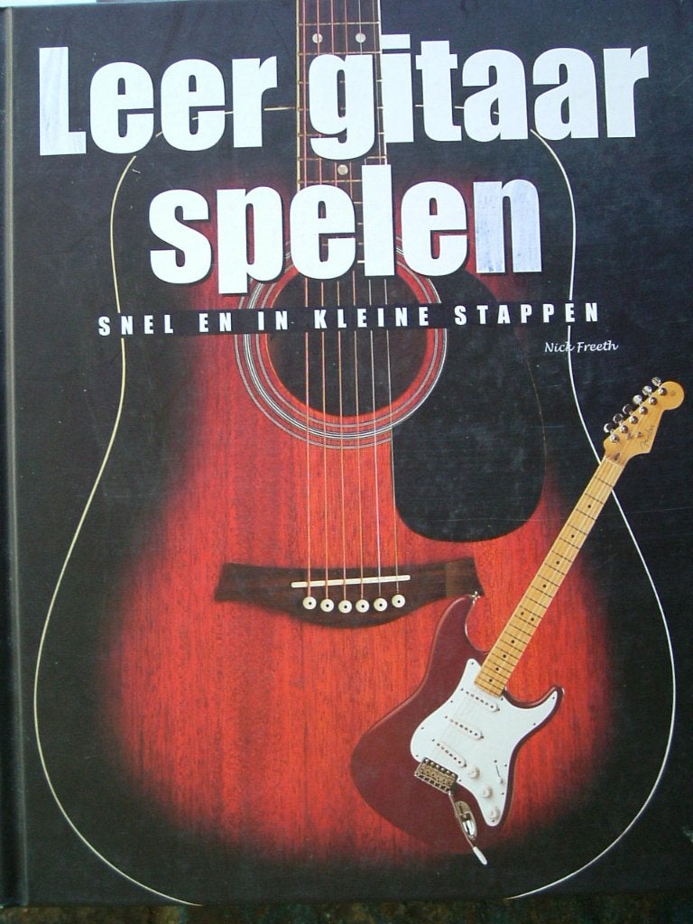 Leer gitaar spelen, snel en in kleine stappen., Boeken, Gelezen, Instrument, N. Freeth, Ophalen of Verzenden