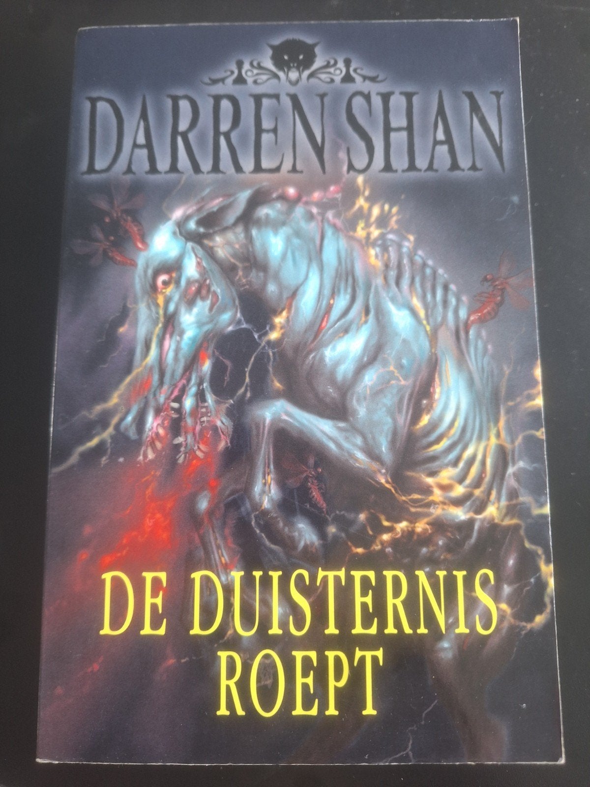 Darren Shan - De Duisternis Roept (Demonata-serie), Boeken, Ophalen of Verzenden, Gelezen, Darren Shan