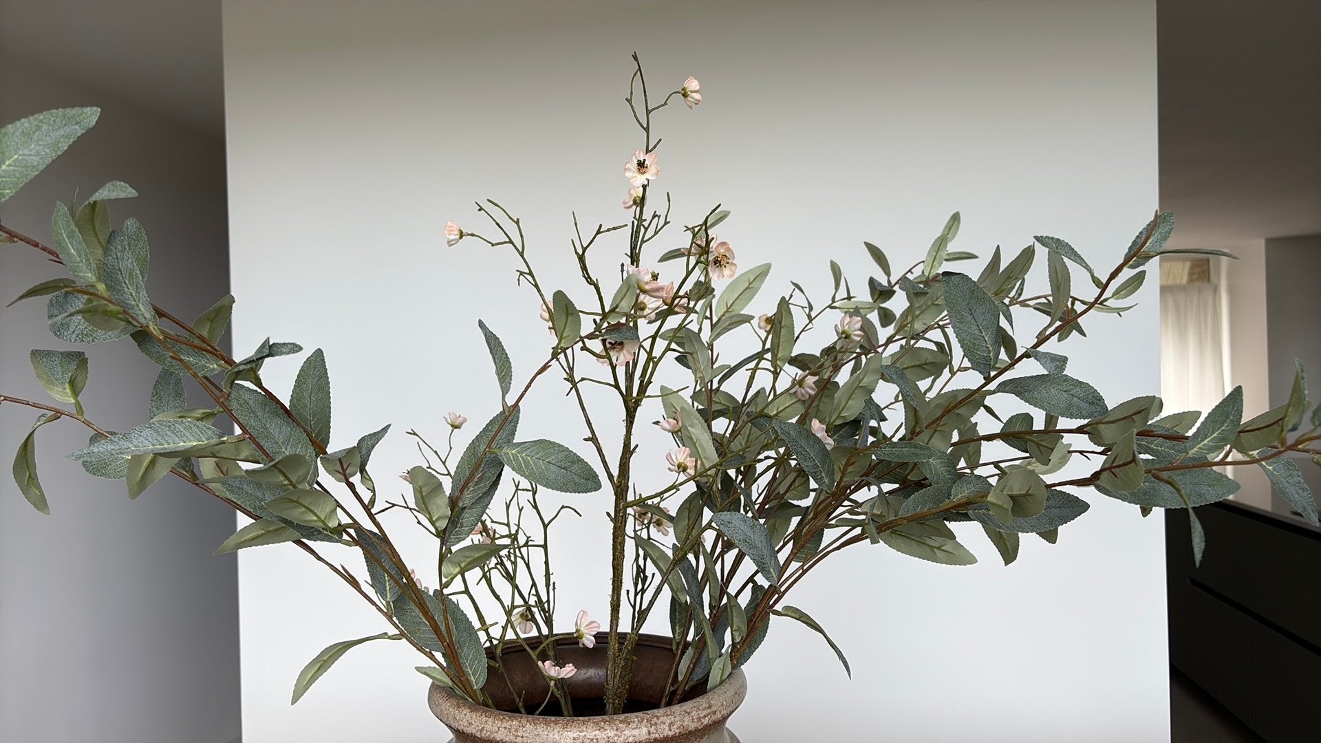 Mooie bos van takken en een tak kleine bloemen bosrand, Ophalen of Verzenden, Zo goed als nieuw