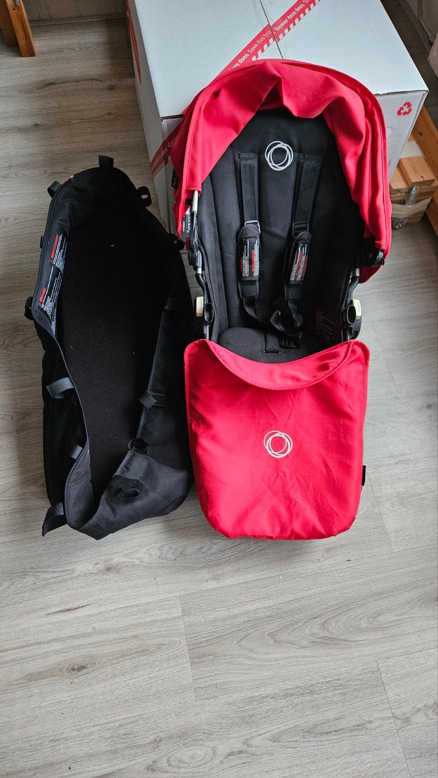 Bugaboo Donkey zitting en ligbak + frame  (rood), Ophalen of Verzenden, Gebruikt, Bugaboo