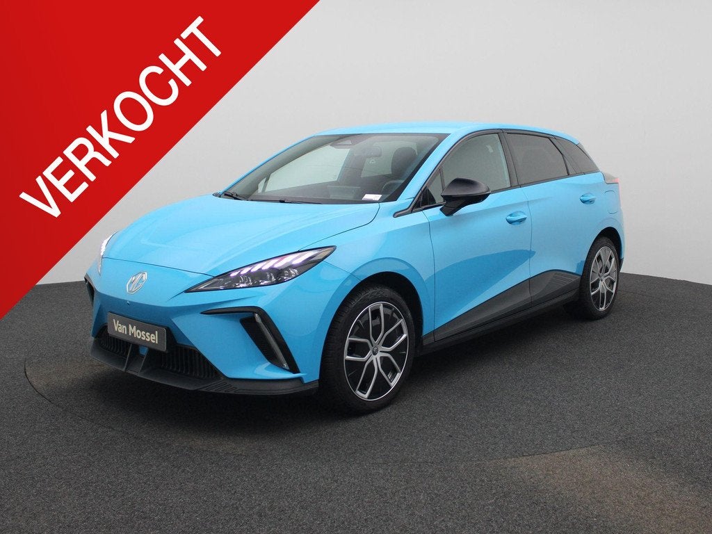 MG 4 Long Range 64 kWh Luxury | Navi | Camera | Led Koplampe, Auto's, MG, Automaat, 12 maanden, Gebruikt, 1675 kg
