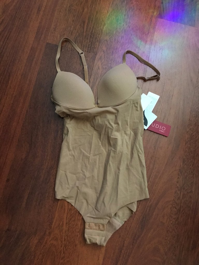 Nieuw met kaartjes - La Perla naadloze body - 70B, La Perla, Ophalen of Verzenden, Beige, Body of Korset