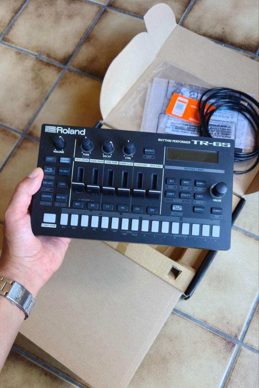 Roland TR-6S Rhythm Performer - Zo goed als nieuw, Muziek en Instrumenten, Drumcomputers, Ophalen of Verzenden, Nieuw, Roland