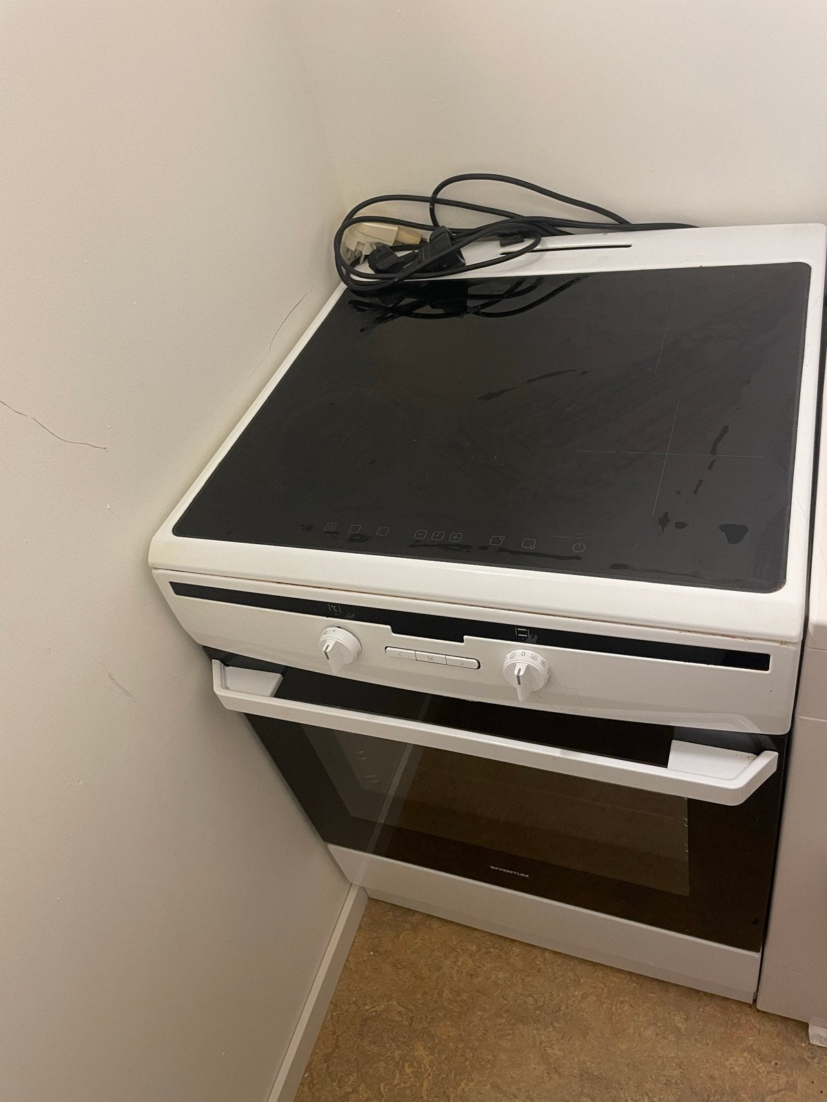 Inventum Vrijstaand Inductie Fornuis met Oven, Ophalen, Hete lucht, 60 cm of meer, 4 kookzones