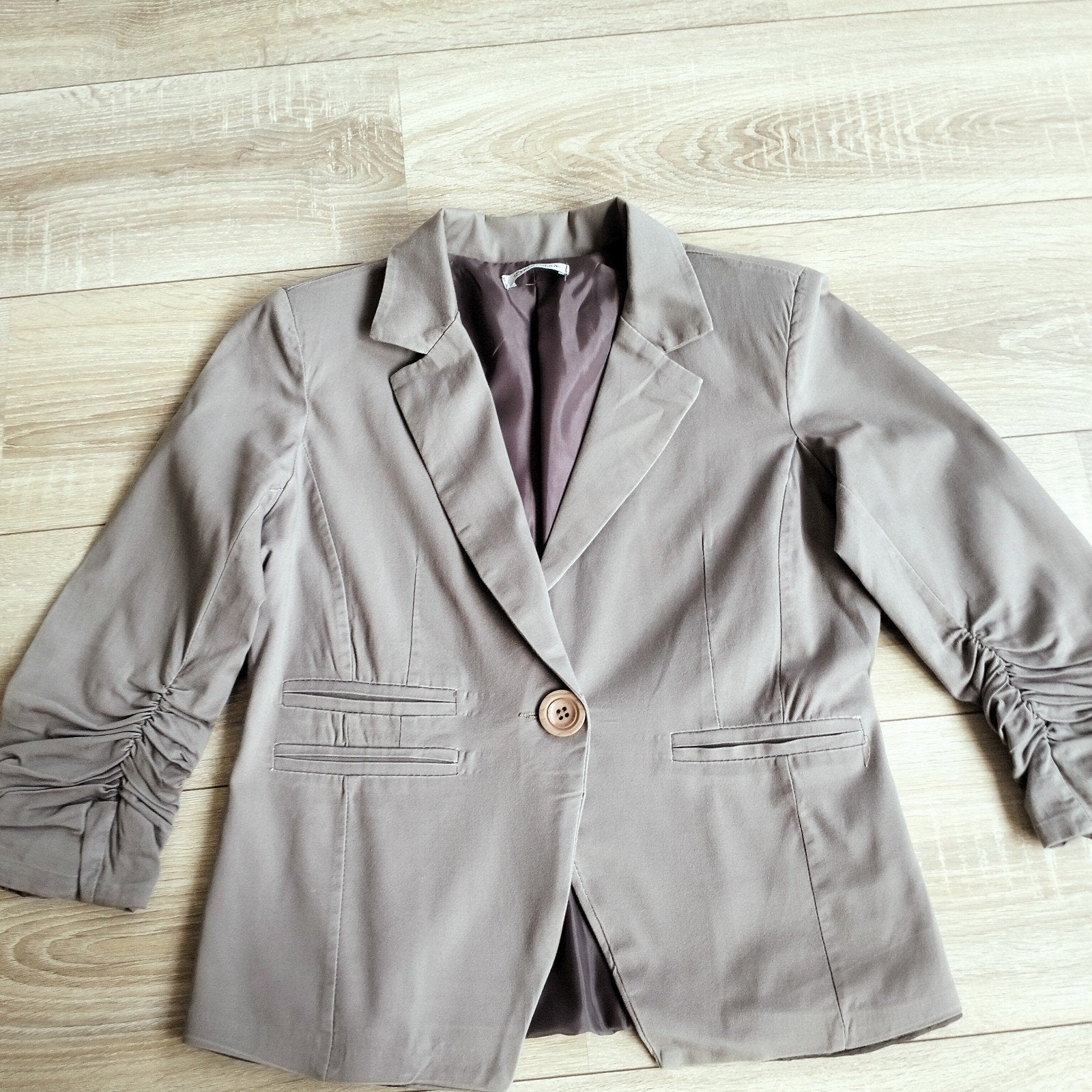 PERLA NERA jasje mt L taupe kleur in nette staat, Bruin, Ophalen of Verzenden, Zo goed als nieuw, Jasje