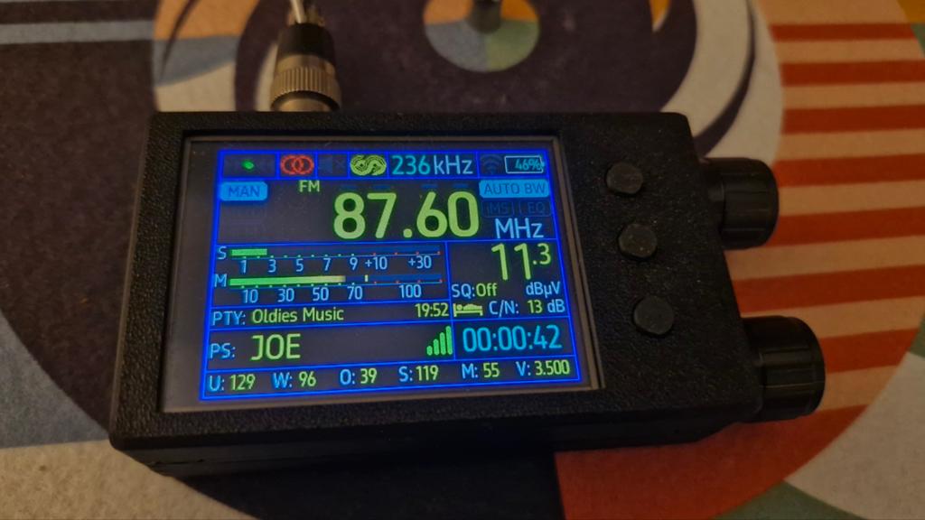 TEF V2 2,5 inch wereldontvanger., Telecommunicatie, Zenders en Ontvangers, Ophalen of Verzenden, Zo goed als nieuw, Ontvanger