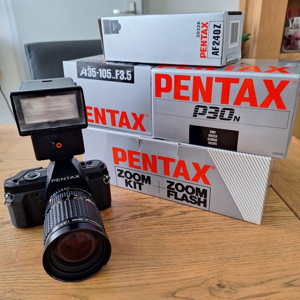 Pentax P30n Zoom/flash-kit, Ophalen of Verzenden, Zo goed als nieuw, Spiegelreflex, Pentax
